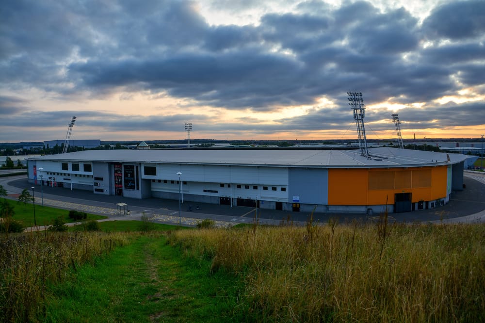 Doncaster Keepmoat Stadium geograph org uk 6632949